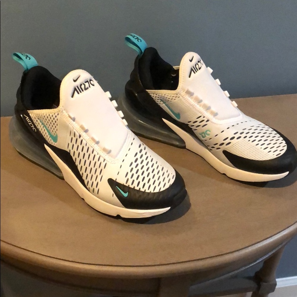 Nike AirMax 270